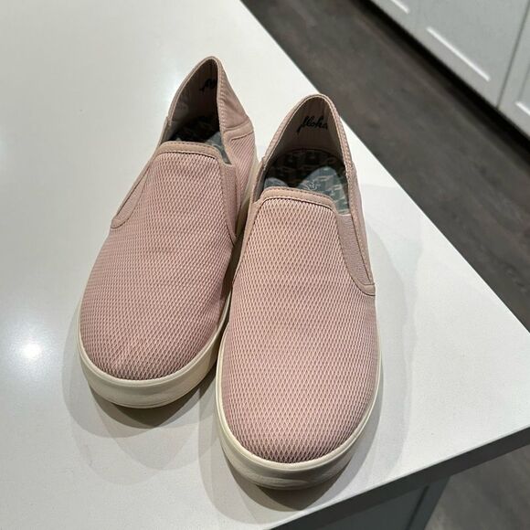 OluKai Ki‘ihele Slip-On Sneaker (Women) - Picture 1 of 9